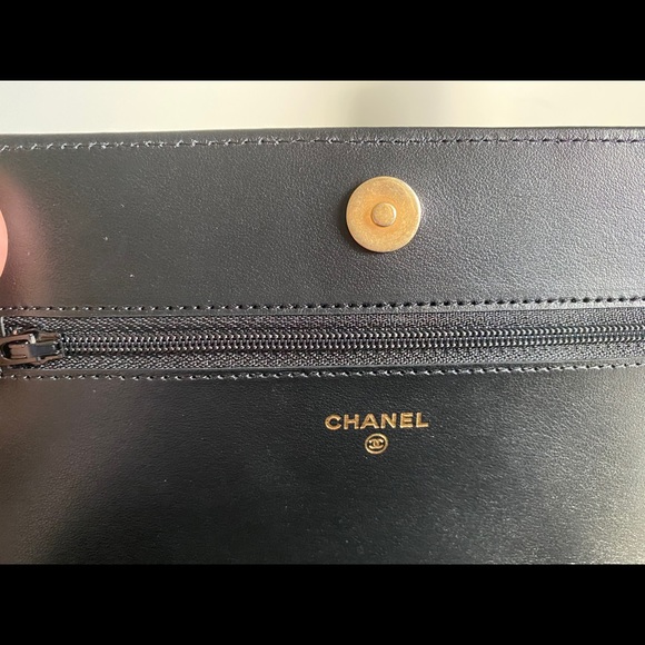 ❌SOLD❌Authentic boy woc caviar - Picture 6 of 11